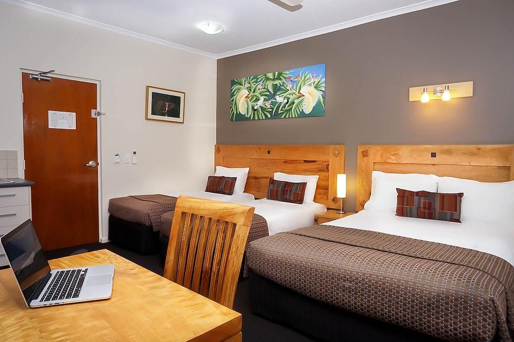 Quality Hotel Darwin Airport Екстериор снимка A typical motel room