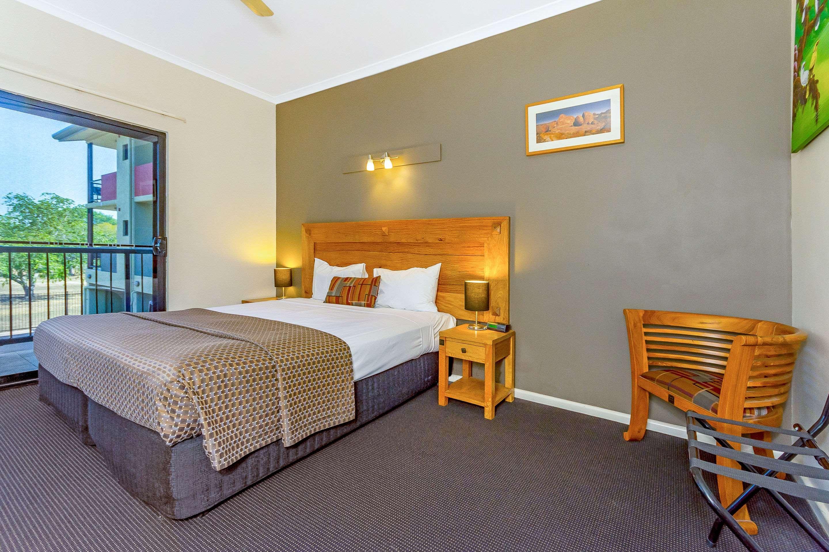 Quality Hotel Darwin Airport Екстериор снимка A room at the hotel